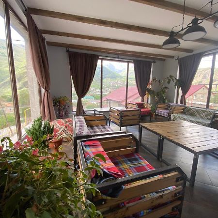 Veranda Guesthouse Kazbegi Eksteriør bilde