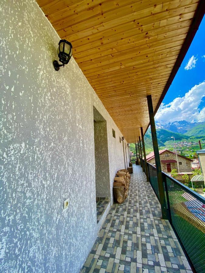 Veranda Guesthouse Kazbegi Eksteriør bilde