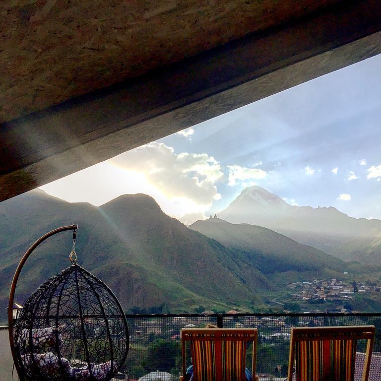 Veranda Guesthouse Kazbegi Eksteriør bilde